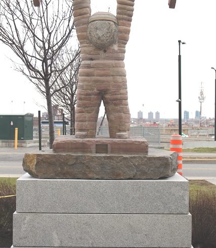 Little Hercules and the Inuksuit are back at the Children’s